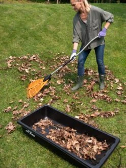 Gardener's Summer Sled And Cover -Outdoor Garden Care Shop 8611047 025 tif 1